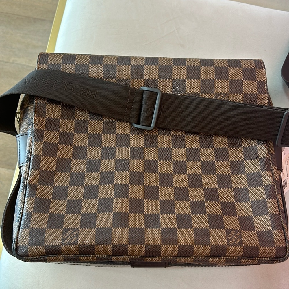 LV Naviglio Messenger Bag